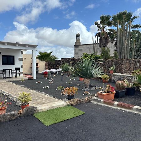 Mardelava Villa Tinajo Luaran gambar