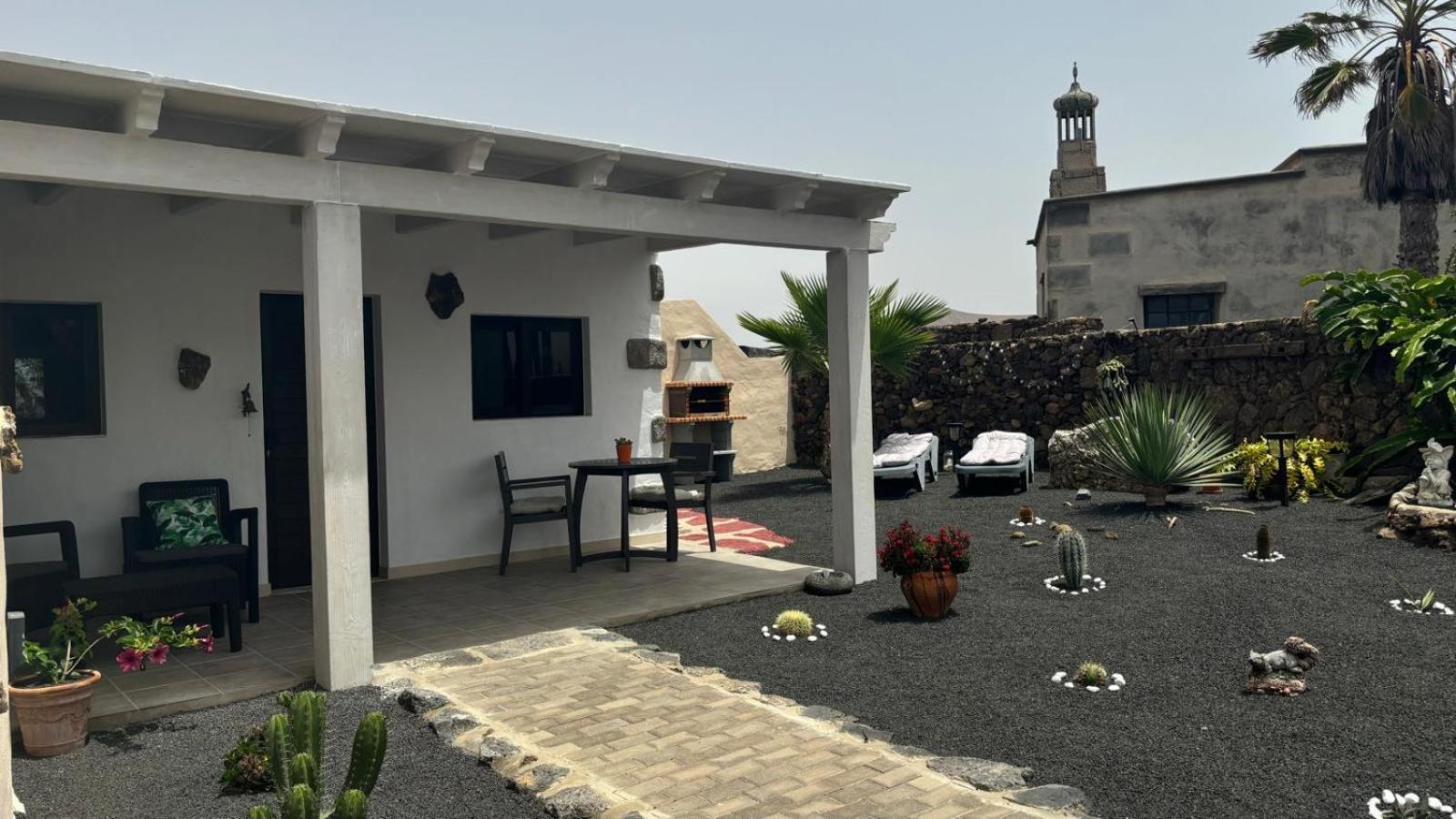 Mardelava Villa Tinajo Luaran gambar